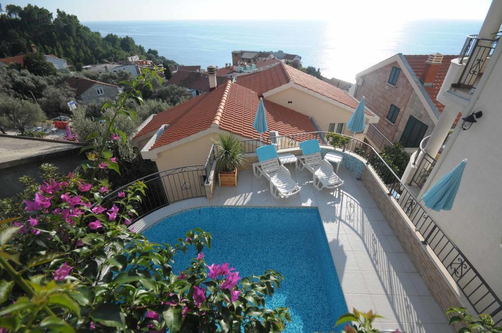 Apartments Leut Sveti Stefan Extérieur photo