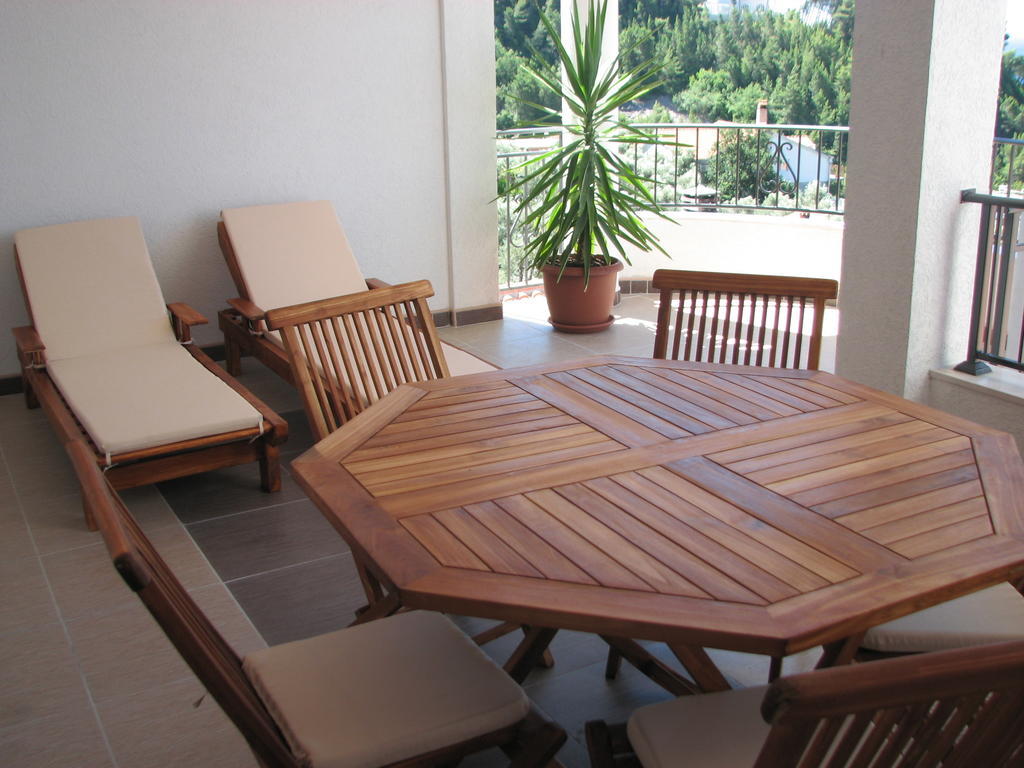 Apartments Leut Sveti Stefan Chambre photo