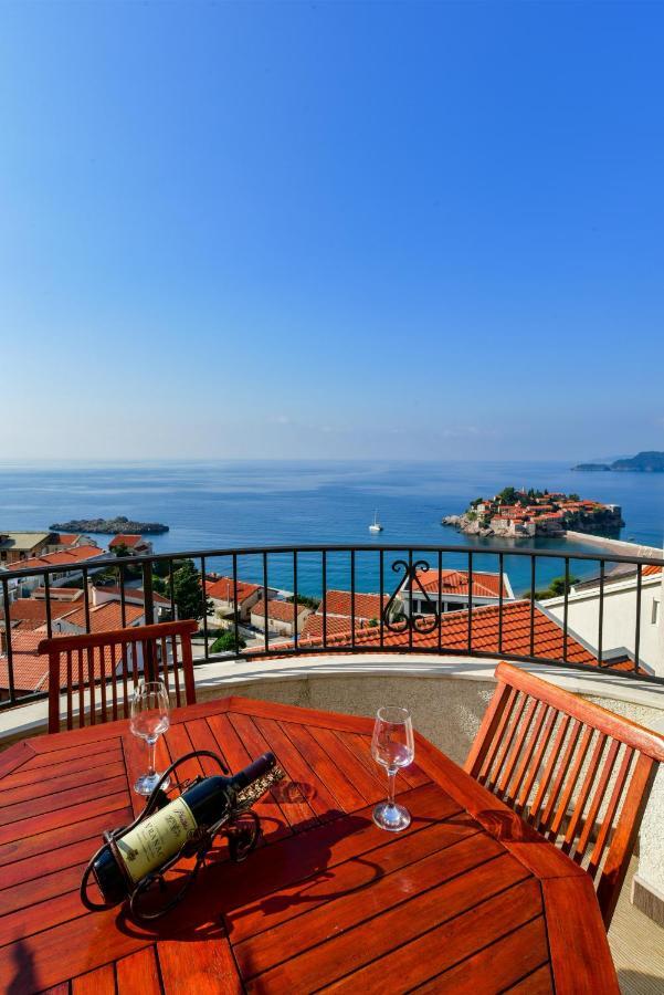 Apartments Leut Sveti Stefan Chambre photo